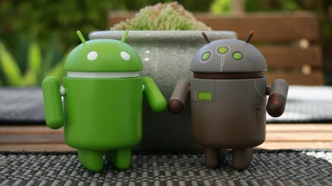 Android Robot Toys Wallpaper