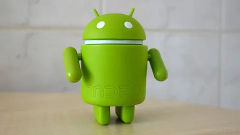 Android Smartphone Robot Wallpaper